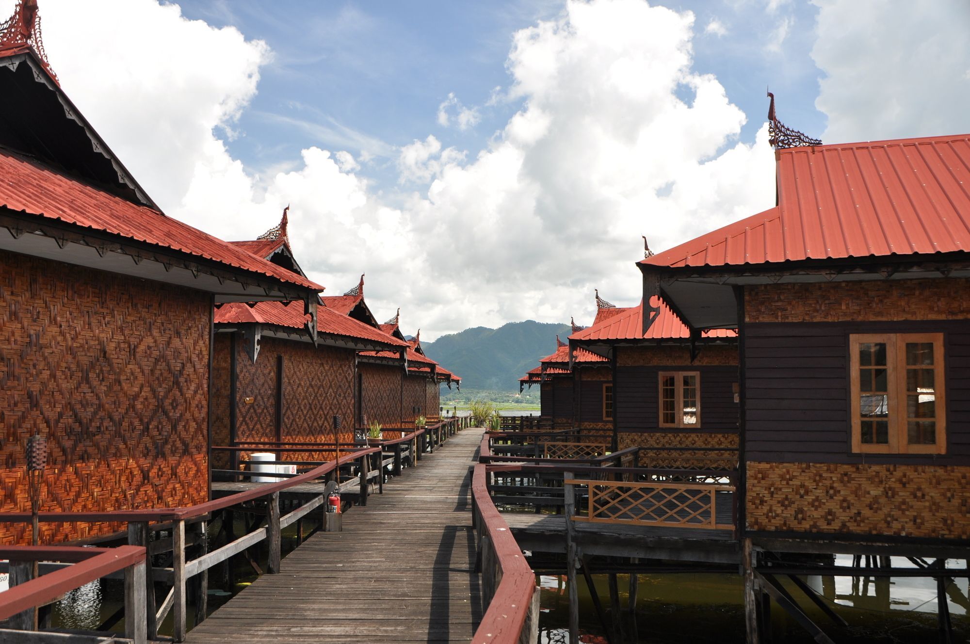 Ann Heritage Lodge Inle Lake Eksteriør bilde