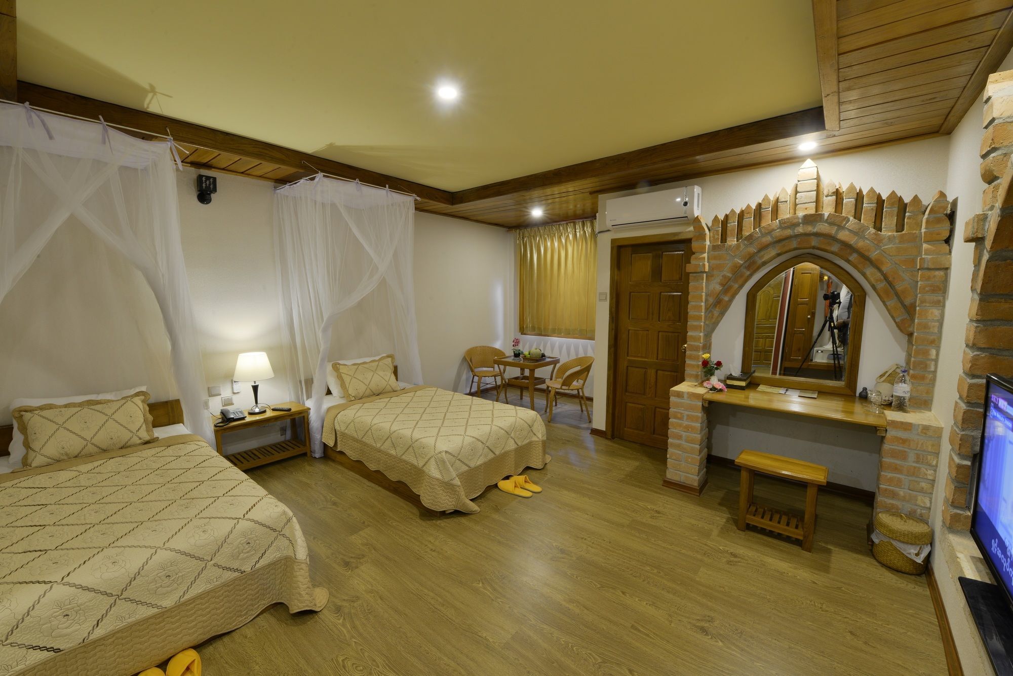 Ann Heritage Lodge Inle Lake Eksteriør bilde