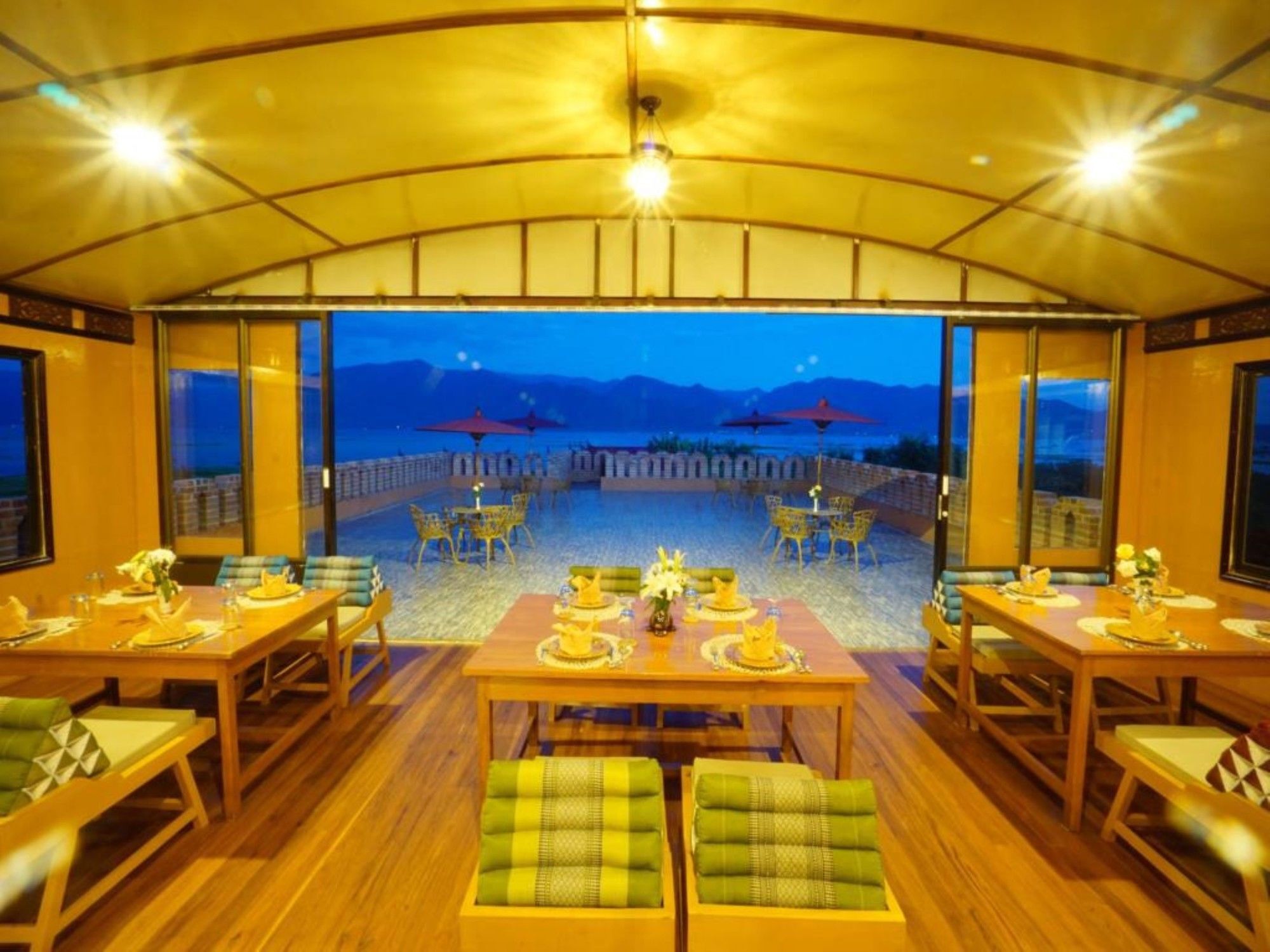 Ann Heritage Lodge Inle Lake Eksteriør bilde